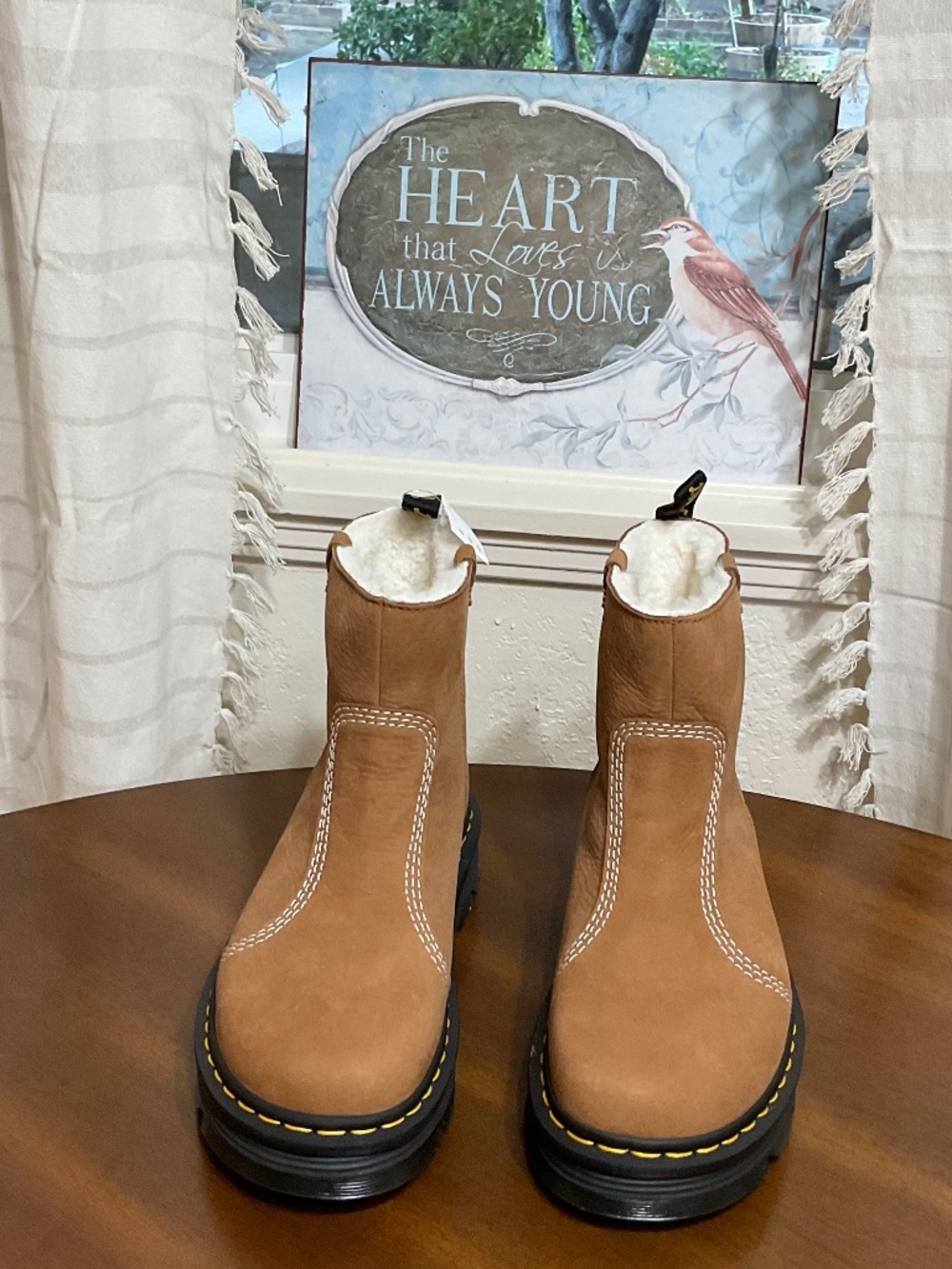 Doc Marten - Picture 4 of 8